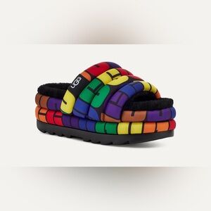 UGG PRIDE SLIDE SANDAL LOGO / women’s size 7